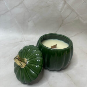 Χειροποίητο κερί 100% σόγιας σε κεραμική πράσινη κολοκύθα